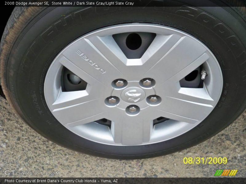 Stone White / Dark Slate Gray/Light Slate Gray 2008 Dodge Avenger SE