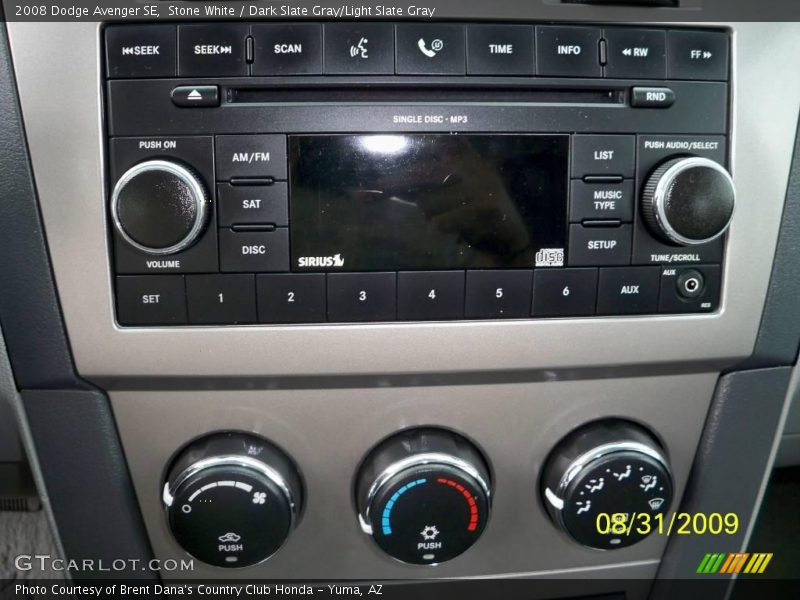 Stone White / Dark Slate Gray/Light Slate Gray 2008 Dodge Avenger SE