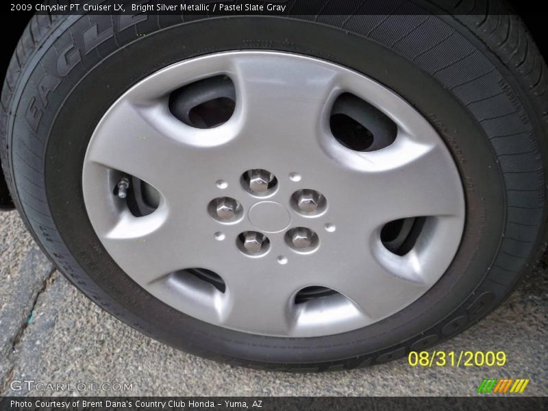 Bright Silver Metallic / Pastel Slate Gray 2009 Chrysler PT Cruiser LX
