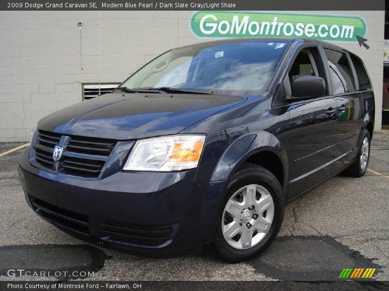 Modern Blue Pearl / Dark Slate Gray/Light Shale 2009 Dodge Grand Caravan SE
