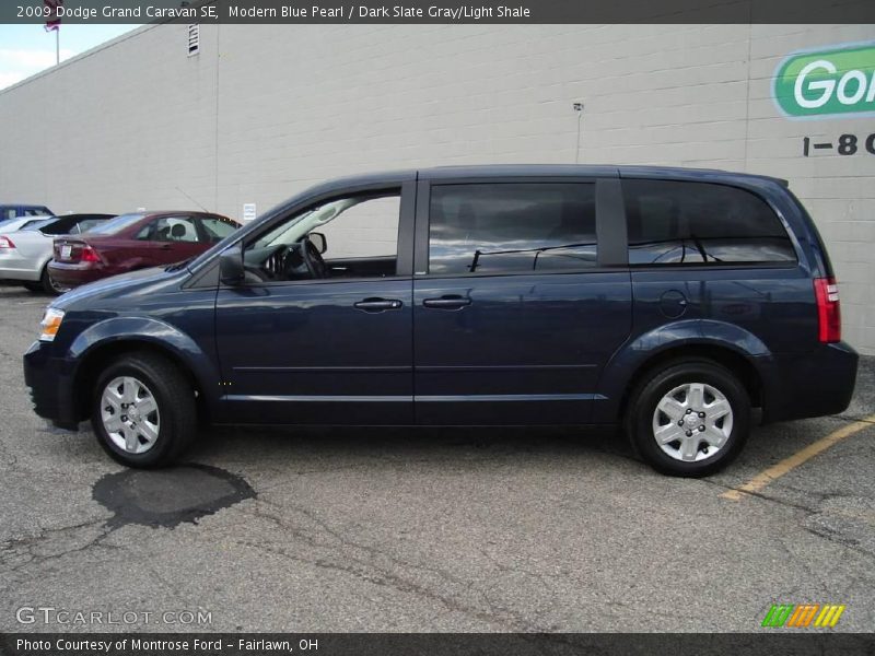 Modern Blue Pearl / Dark Slate Gray/Light Shale 2009 Dodge Grand Caravan SE
