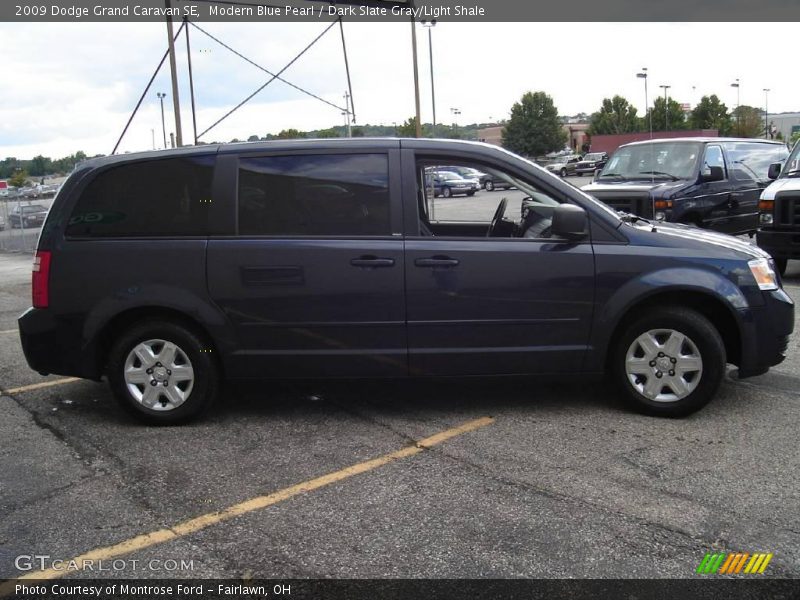 Modern Blue Pearl / Dark Slate Gray/Light Shale 2009 Dodge Grand Caravan SE