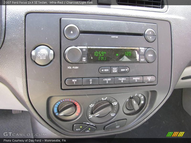Infra-Red / Charcoal/Light Flint 2007 Ford Focus ZX4 SE Sedan