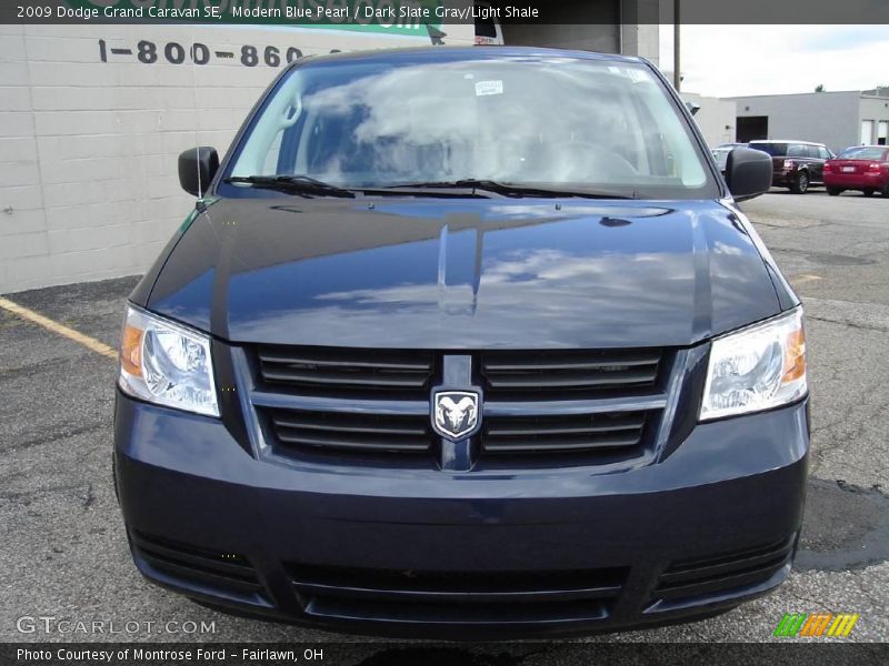 Modern Blue Pearl / Dark Slate Gray/Light Shale 2009 Dodge Grand Caravan SE