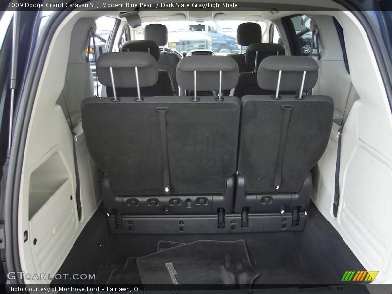 Modern Blue Pearl / Dark Slate Gray/Light Shale 2009 Dodge Grand Caravan SE