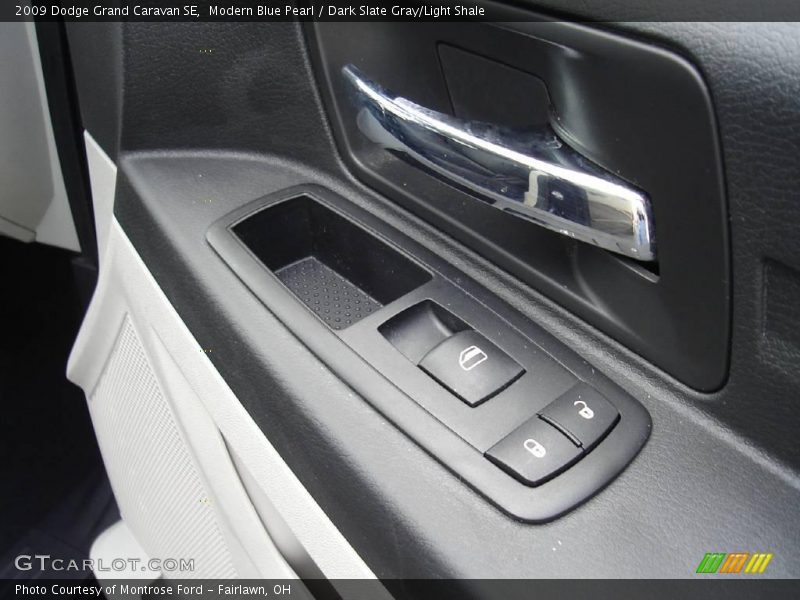 Modern Blue Pearl / Dark Slate Gray/Light Shale 2009 Dodge Grand Caravan SE
