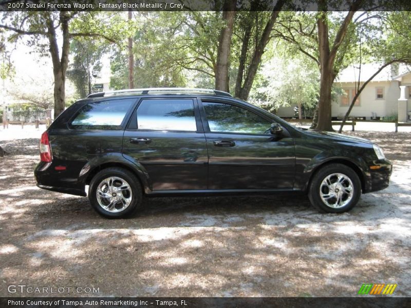 Fantasy Black Metallic / Grey 2007 Suzuki Forenza Wagon
