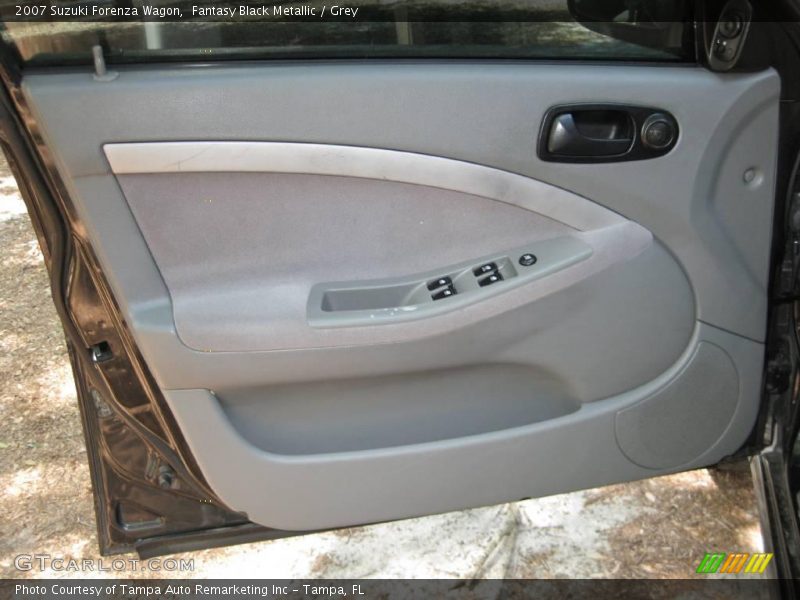 Fantasy Black Metallic / Grey 2007 Suzuki Forenza Wagon