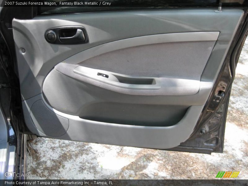 Fantasy Black Metallic / Grey 2007 Suzuki Forenza Wagon