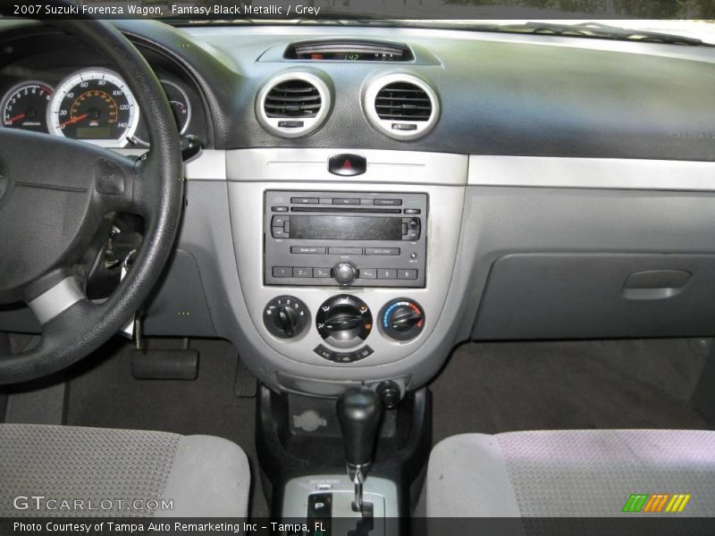 Fantasy Black Metallic / Grey 2007 Suzuki Forenza Wagon