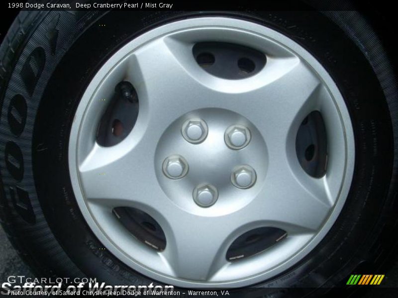 Deep Cranberry Pearl / Mist Gray 1998 Dodge Caravan