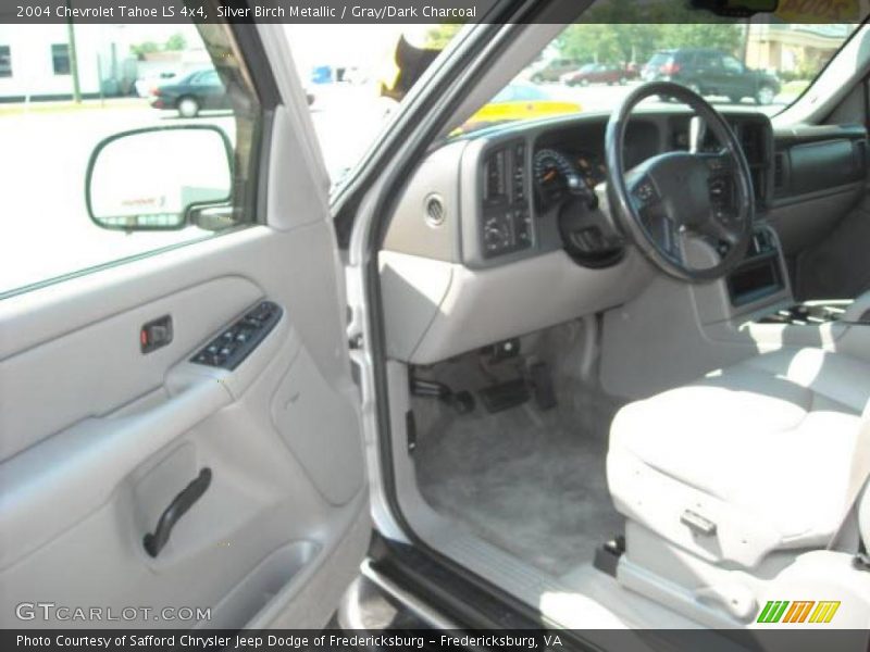 Silver Birch Metallic / Gray/Dark Charcoal 2004 Chevrolet Tahoe LS 4x4