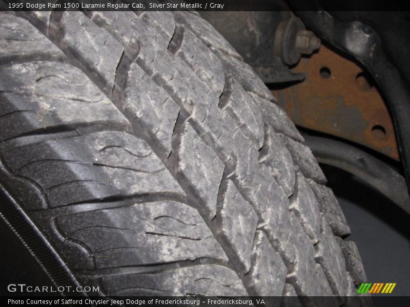 Silver Star Metallic / Gray 1995 Dodge Ram 1500 Laramie Regular Cab