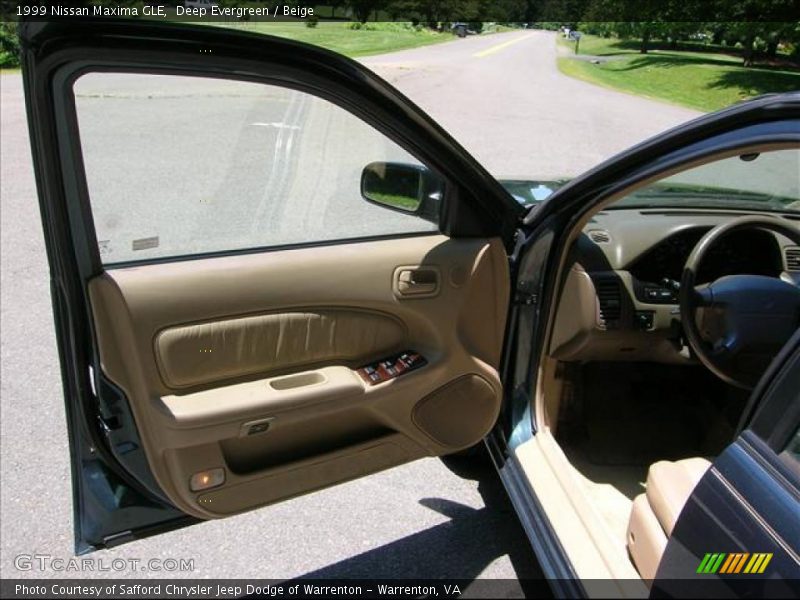 Deep Evergreen / Beige 1999 Nissan Maxima GLE
