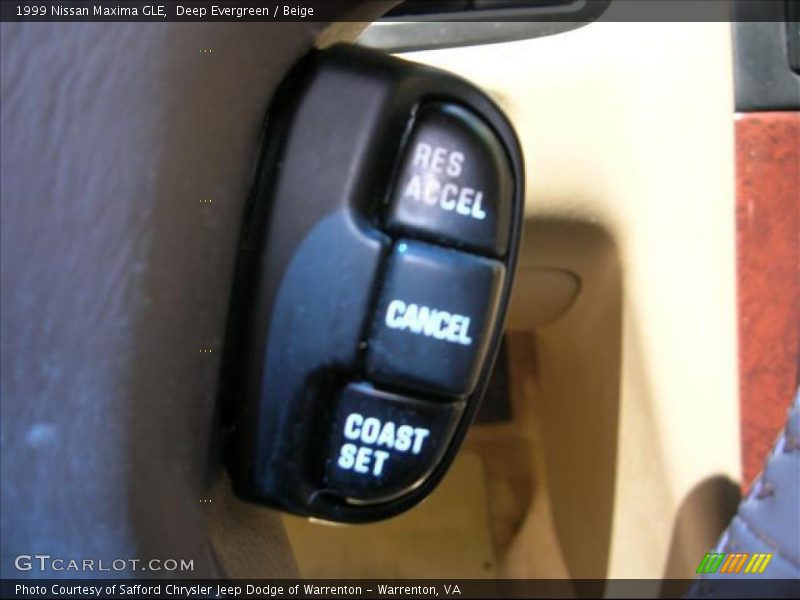 Deep Evergreen / Beige 1999 Nissan Maxima GLE