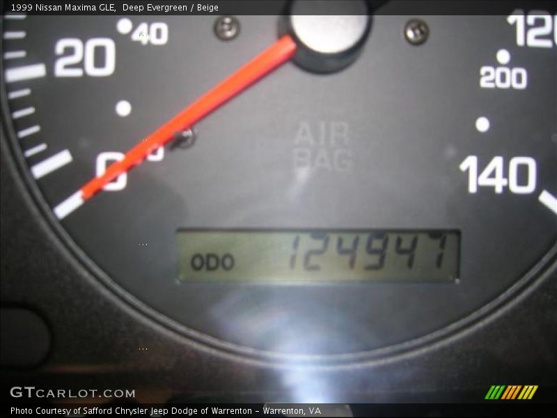 Deep Evergreen / Beige 1999 Nissan Maxima GLE