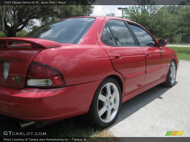 Aztec Red / Black 2003 Nissan Sentra SE-R