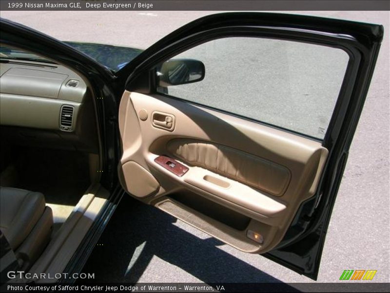Deep Evergreen / Beige 1999 Nissan Maxima GLE