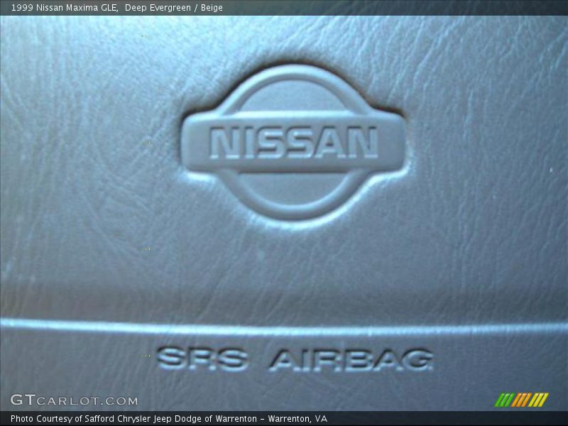 Deep Evergreen / Beige 1999 Nissan Maxima GLE