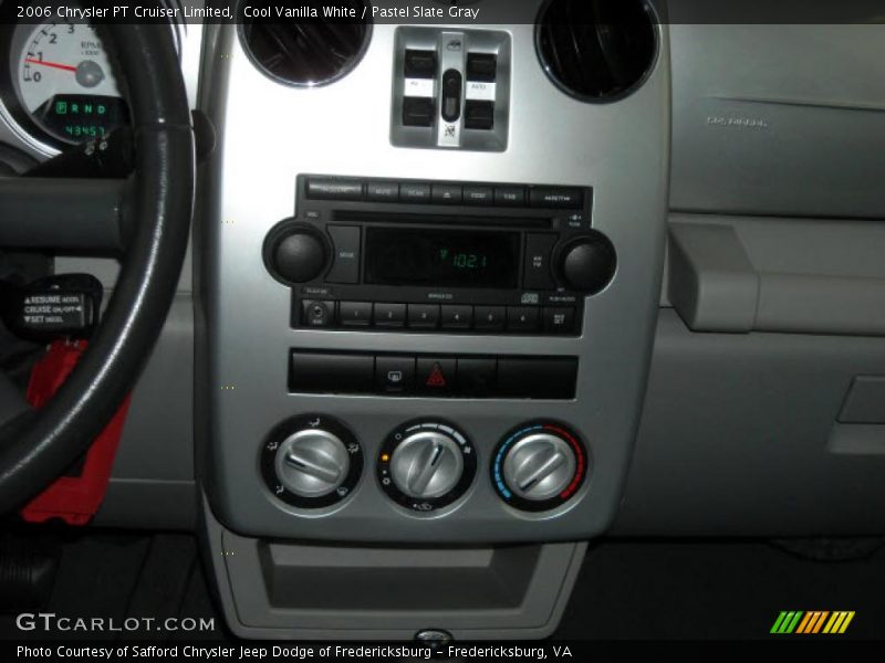 Cool Vanilla White / Pastel Slate Gray 2006 Chrysler PT Cruiser Limited