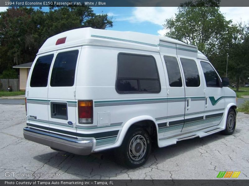 White / Blue 1994 Ford Econoline E150 Passenger Van