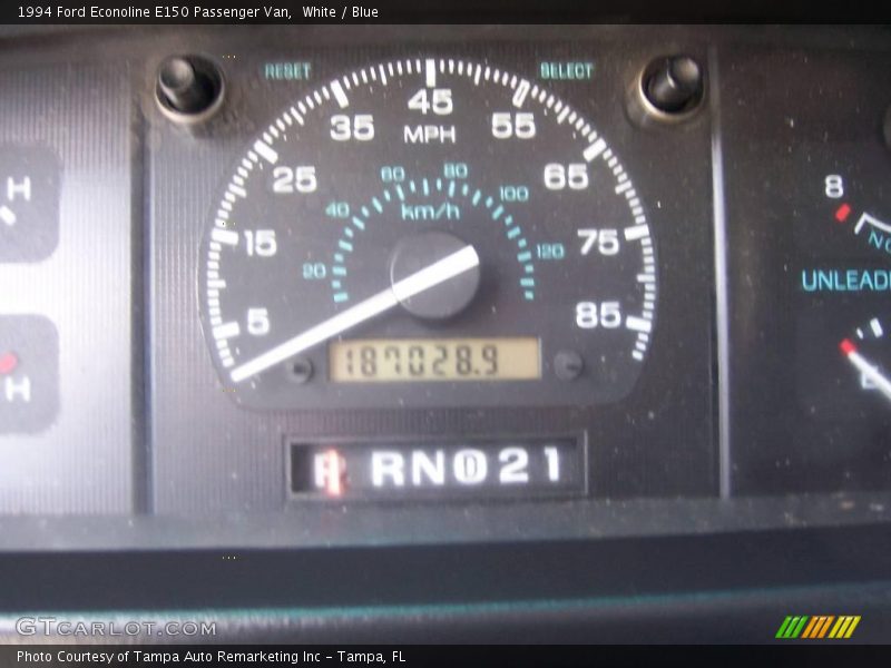 White / Blue 1994 Ford Econoline E150 Passenger Van