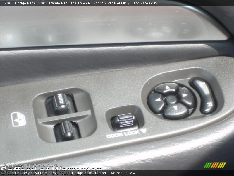 Bright Silver Metallic / Dark Slate Gray 2005 Dodge Ram 1500 Laramie Regular Cab 4x4