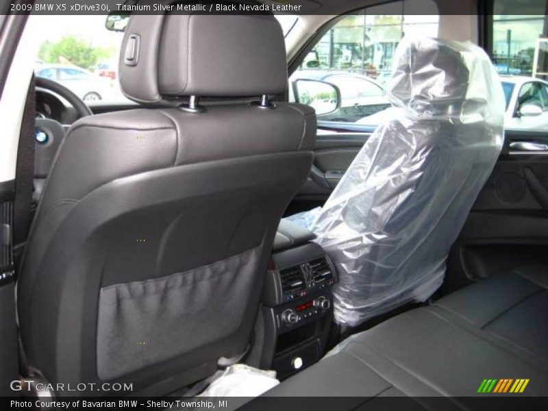 Titanium Silver Metallic / Black Nevada Leather 2009 BMW X5 xDrive30i