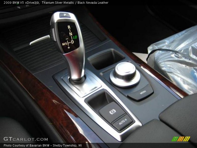 Titanium Silver Metallic / Black Nevada Leather 2009 BMW X5 xDrive30i