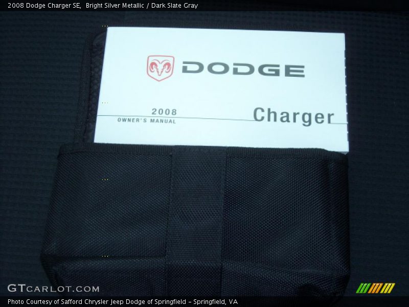 Bright Silver Metallic / Dark Slate Gray 2008 Dodge Charger SE