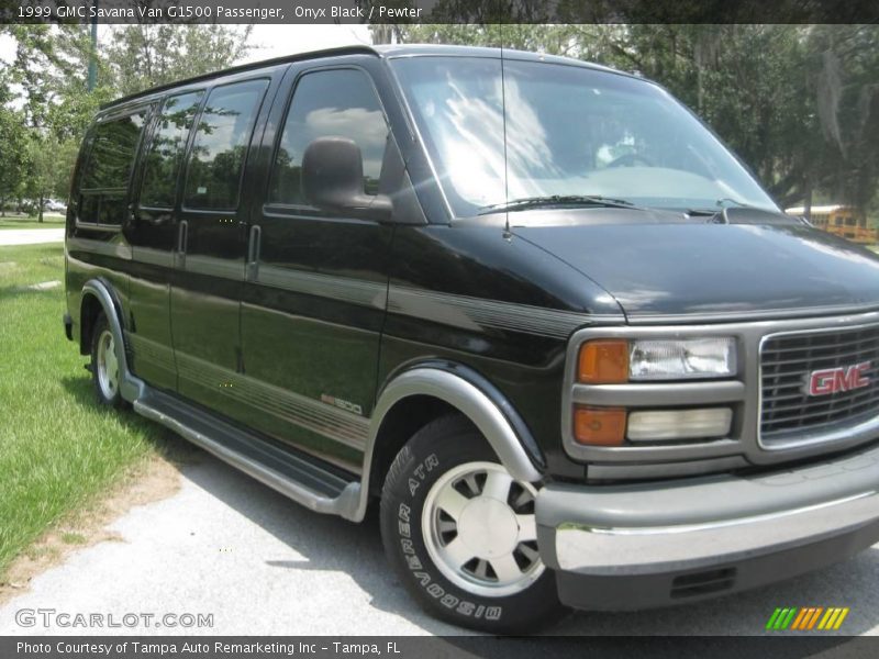 Onyx Black / Pewter 1999 GMC Savana Van G1500 Passenger