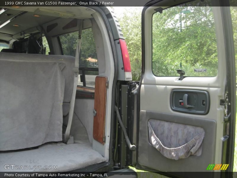 Onyx Black / Pewter 1999 GMC Savana Van G1500 Passenger