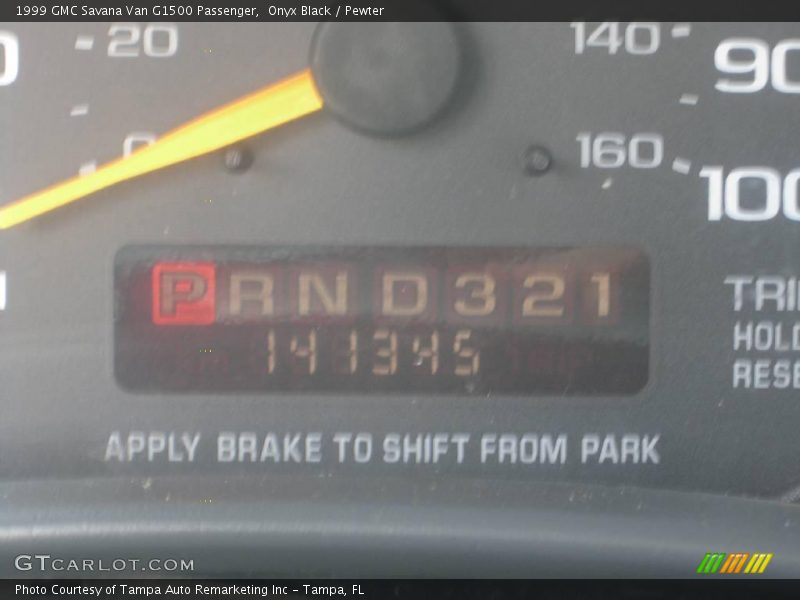 Onyx Black / Pewter 1999 GMC Savana Van G1500 Passenger