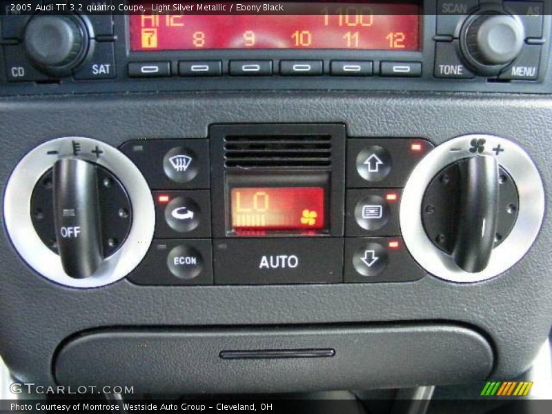Light Silver Metallic / Ebony Black 2005 Audi TT 3.2 quattro Coupe