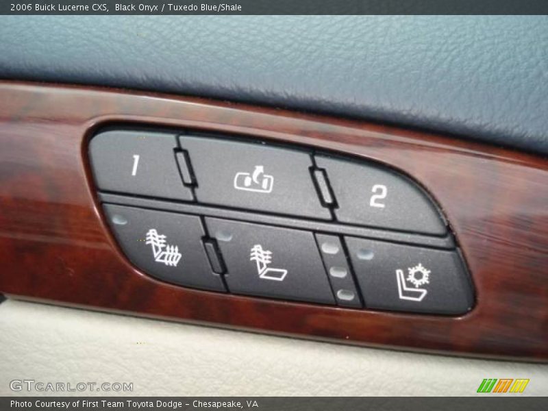 Black Onyx / Tuxedo Blue/Shale 2006 Buick Lucerne CXS