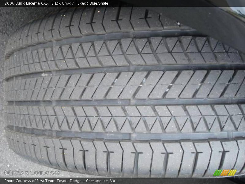 Black Onyx / Tuxedo Blue/Shale 2006 Buick Lucerne CXS
