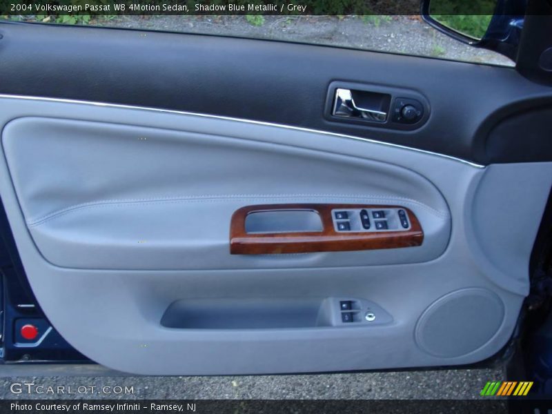 Shadow Blue Metallic / Grey 2004 Volkswagen Passat W8 4Motion Sedan
