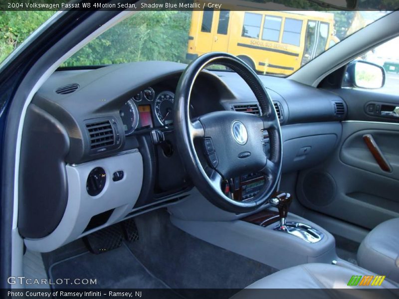 Shadow Blue Metallic / Grey 2004 Volkswagen Passat W8 4Motion Sedan