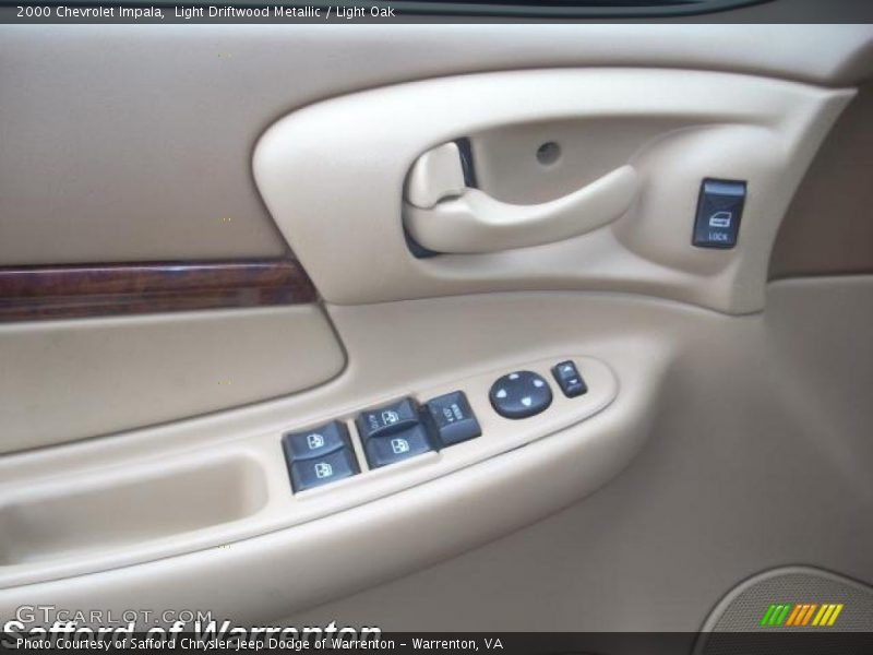 Light Driftwood Metallic / Light Oak 2000 Chevrolet Impala