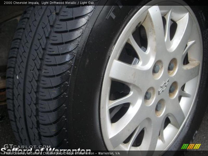 Light Driftwood Metallic / Light Oak 2000 Chevrolet Impala
