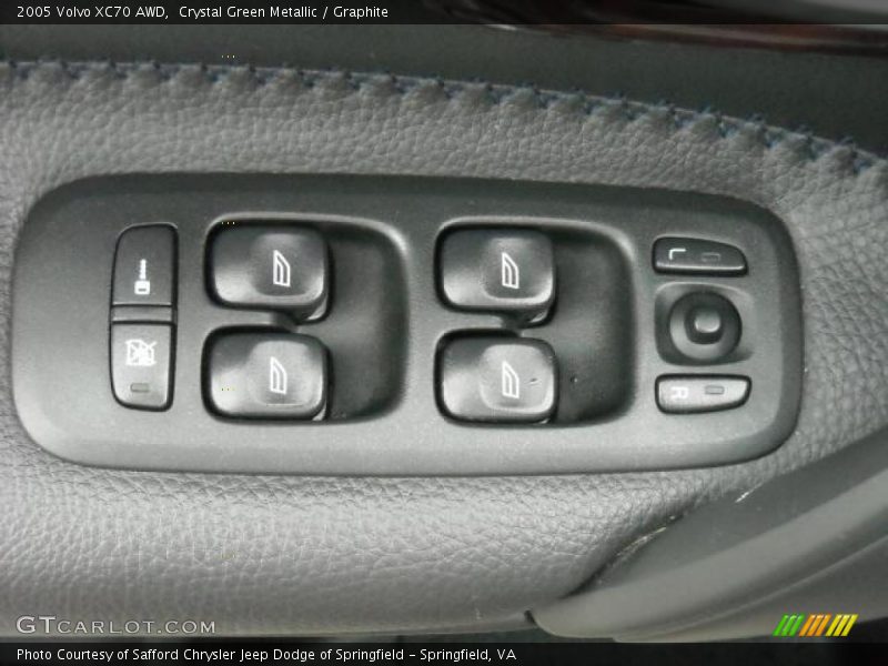 Crystal Green Metallic / Graphite 2005 Volvo XC70 AWD