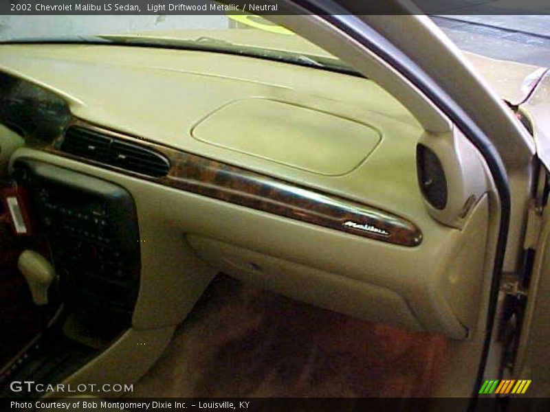 Light Driftwood Metallic / Neutral 2002 Chevrolet Malibu LS Sedan