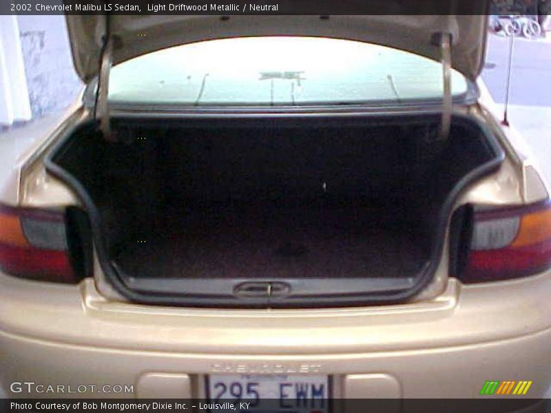 Light Driftwood Metallic / Neutral 2002 Chevrolet Malibu LS Sedan