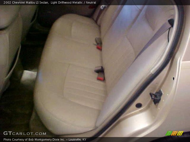 Light Driftwood Metallic / Neutral 2002 Chevrolet Malibu LS Sedan