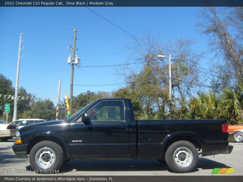 Onyx Black / Medium Gray 2002 Chevrolet S10 Regular Cab