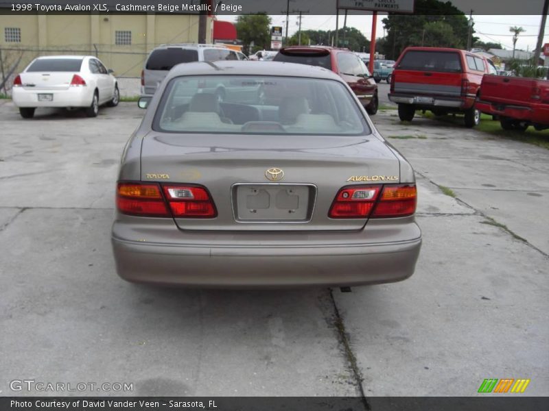 Cashmere Beige Metallic / Beige 1998 Toyota Avalon XLS