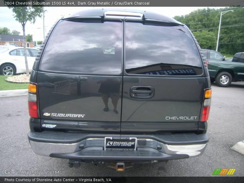 Dark Gray Metallic / Gray/Dark Charcoal 2004 Chevrolet Suburban 1500 LS 4x4