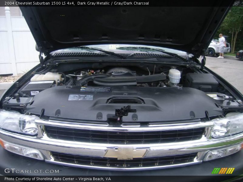 Dark Gray Metallic / Gray/Dark Charcoal 2004 Chevrolet Suburban 1500 LS 4x4