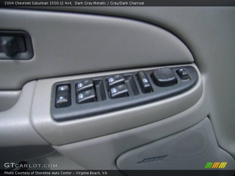 Dark Gray Metallic / Gray/Dark Charcoal 2004 Chevrolet Suburban 1500 LS 4x4