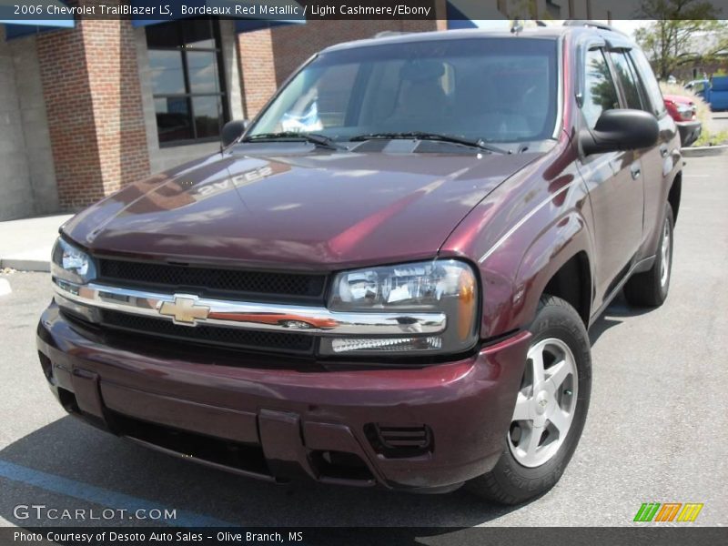 Bordeaux Red Metallic / Light Cashmere/Ebony 2006 Chevrolet TrailBlazer LS